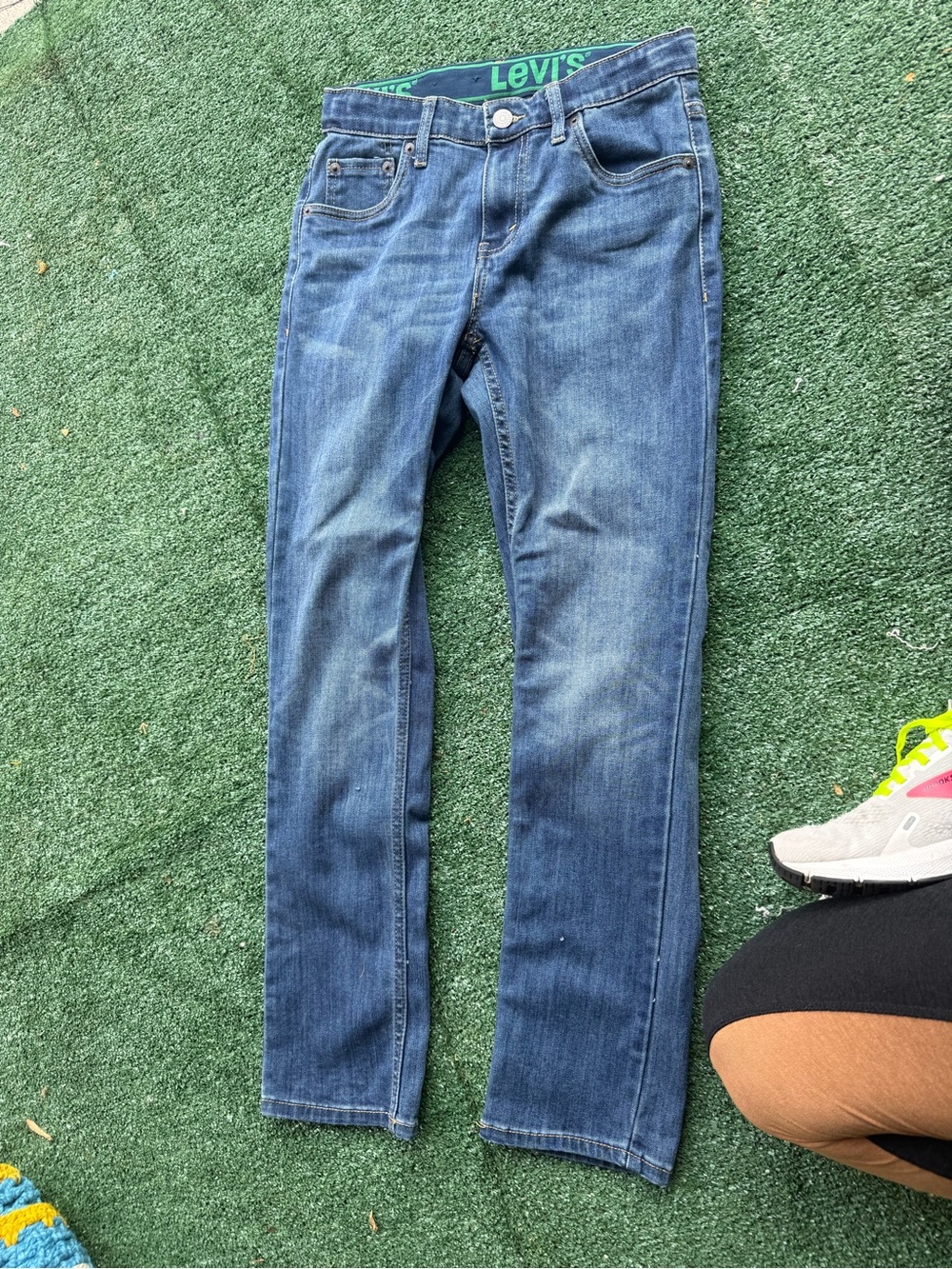Levi's boys Jeans in Medium Blue Wash 14 regular